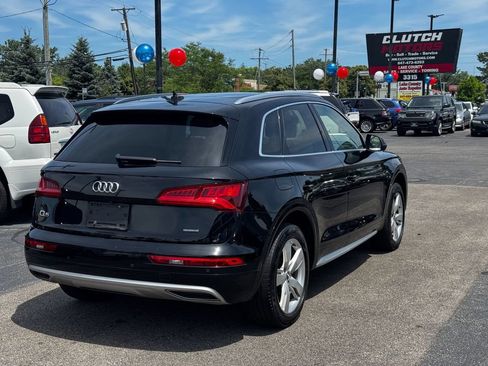Used 2019 Audi Q5 2.0T Premium Plus w/ Premium Plus Package AWD/4WD image 5