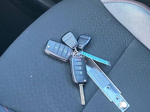 Used 2023 Kia Soul GT-Line image 30