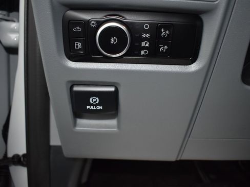 Used 2024 Ford F150 XLT w/ Mobile Office Package image 8