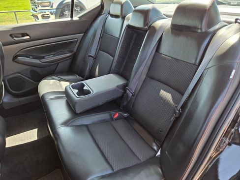 Used 2024 Nissan Altima 2.5 SR FWD image 24