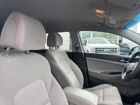 Used 2018 Hyundai Tucson SEL image 9
