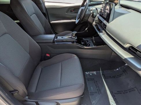 Used 2023 Toyota Prius LE FWD image 19