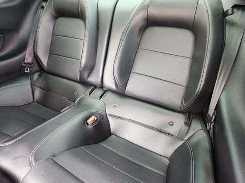 Used 2022 Ford Mustang GT Premium RWD image 28