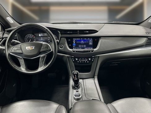 Used 2024 Cadillac XT5 Premium Luxury AWD/4WD image 10
