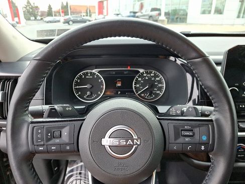 Certified 2023 Nissan Pathfinder SL w/ Lighting Package (N92) image 20