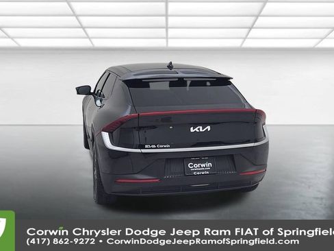 Used 2024 Kia EV6 Light image 12