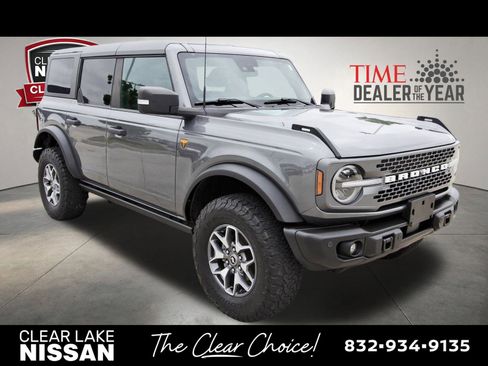 Used 2023 Ford Bronco Badlands AWD/4WD image 9