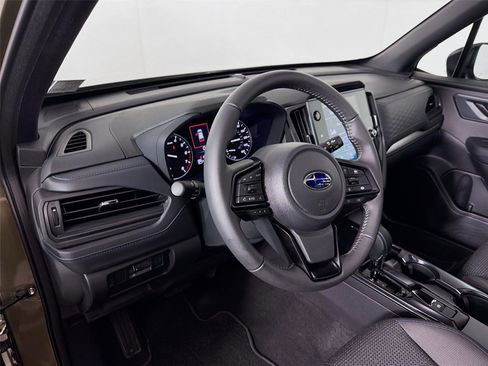 Used 2026 Subaru Forester Premium image 9