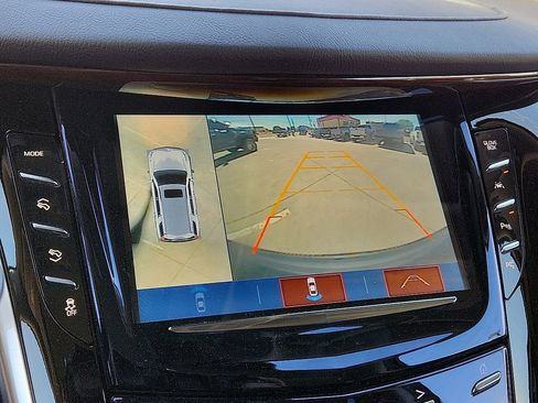 Used 2020 Cadillac Escalade Luxury AWD/4WD image 7