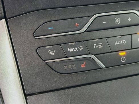 Used 2020 Ford Edge SEL w/ Convenience Package AWD/4WD image 25