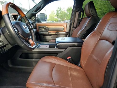 Used 2022 RAM 3500 Limited AWD/4WD image 19
