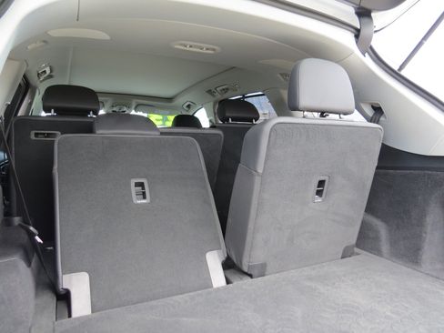 Used 2023 Audi Q7 3.0T Prestige image 15