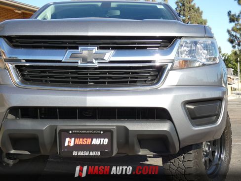 Used 2018 Chevrolet Colorado LT RWD image 18