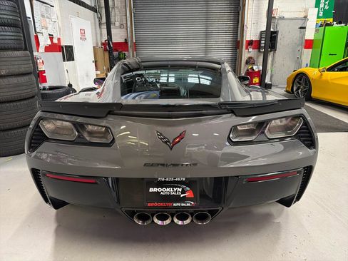 Used 2015 Chevrolet Corvette Z06 w/ 3LZ Preferred Equipment Group image 7