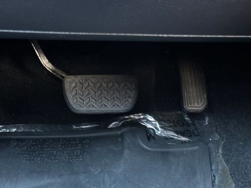 Used 2019 Toyota Tacoma SR5 image 39