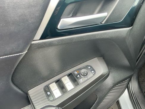 Used 2023 Mitsubishi Outlander SE FWD image 16