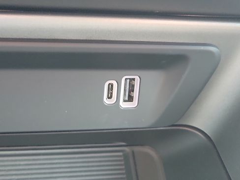 Used 2025 Alfa Romeo Tonale AWD/4WD image 23