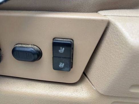 Used 2013 Ford F150 Lariat w/ Luxury Equipment Group AWD/4WD image 14