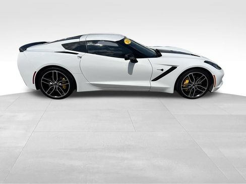 Used 2016 Chevrolet Corvette Stingray Coupe w/ Carbon Flash Badge Package RWD image 7