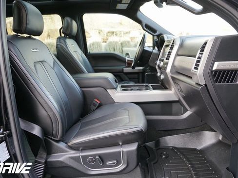 Used 2017 Ford F350 Platinum w/ Platinum Ultimate Package image 46