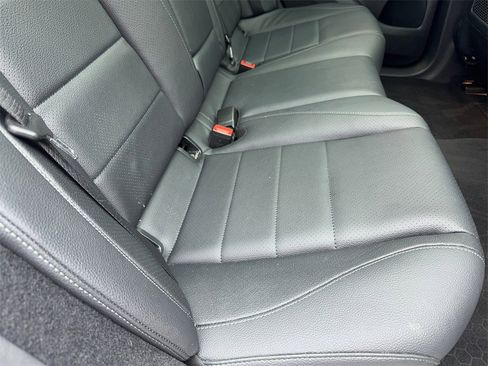 Used 2022 Mercedes-Benz GLE 350 w/ AMG Line Exterior image 53