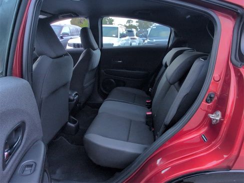 Used 2020 Honda HR-V Sport image 6