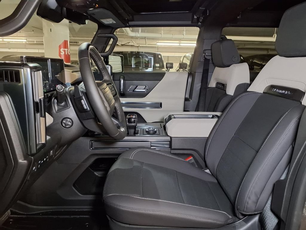 Used 2026 GMC Hummer EV SUV AWD/4WD image 15