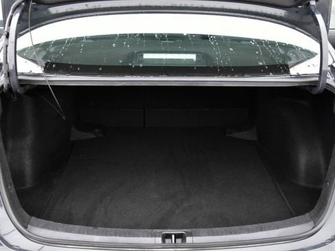 Used 2023 Toyota Corolla LE image 27