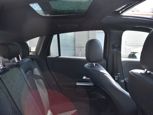Used 2021 Mercedes-Benz GLA 250 4MATIC image 26
