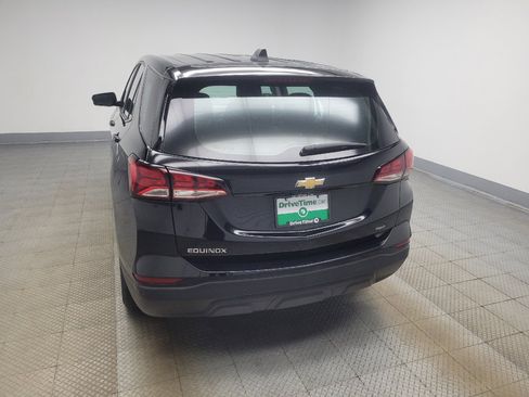 Used 2023 Chevrolet Equinox LS AWD/4WD image 6
