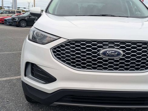 Used 2024 Ford Edge SEL AWD/4WD image 10