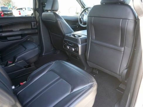 Certified 2021 Ford Expedition Limited image 17