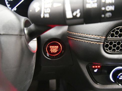 Certified 2024 Honda HR-V Sport image 24