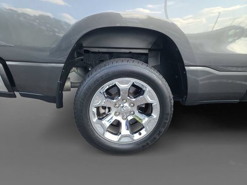 Certified 2022 RAM 1500 Big Horn AWD/4WD image 10