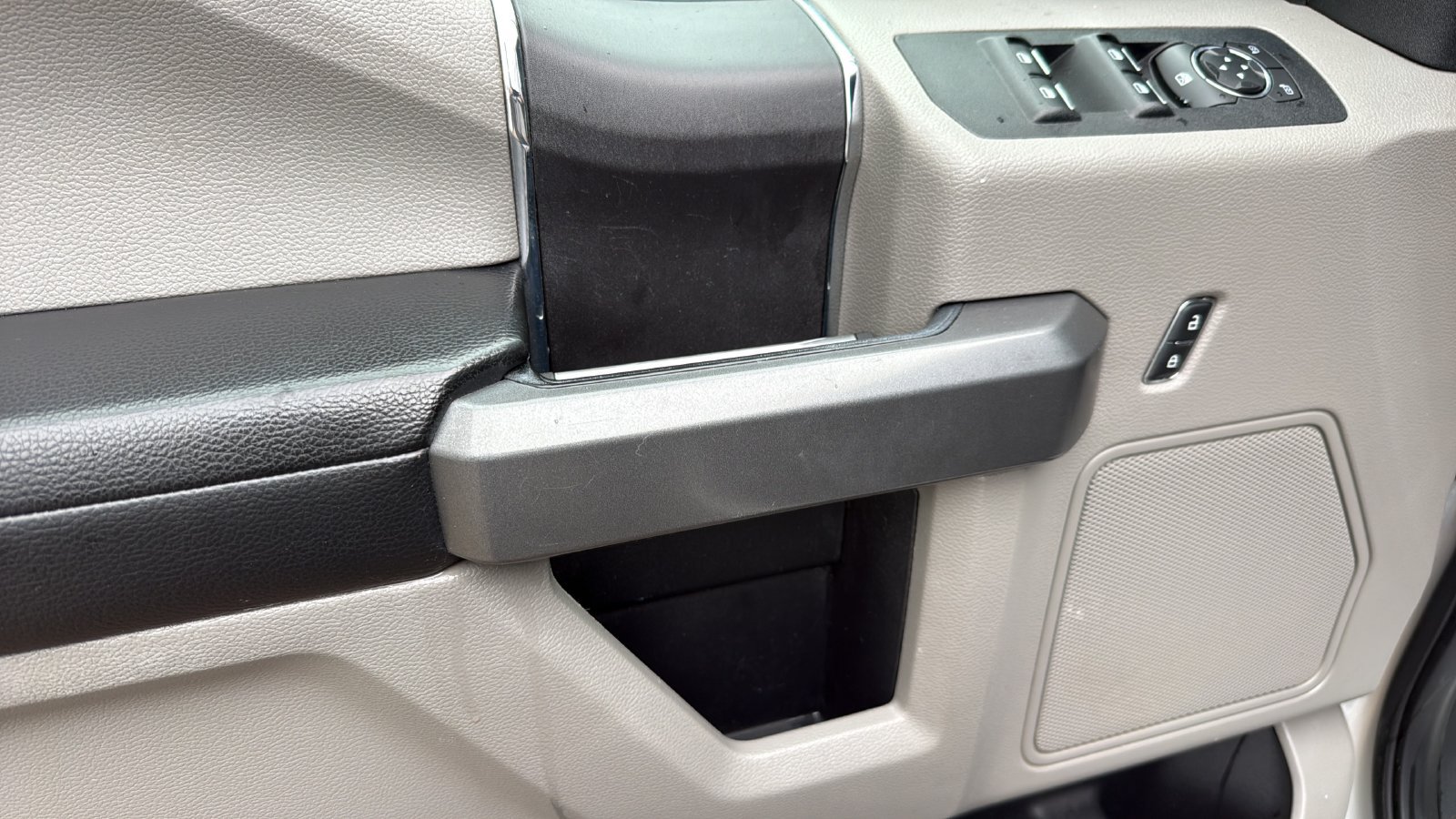 Used 2018 Ford F150 XLT RWD image 10