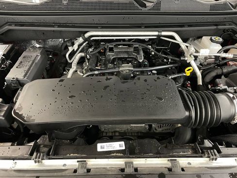 Certified 2026 Chevrolet Colorado Z71 w/ Technology Package AWD/4WD image 48