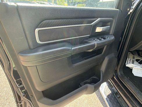 Used 2025 RAM 2500 Big Horn AWD/4WD image 14