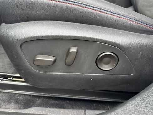 Used 2025 Chevrolet Blazer EV RS AWD/4WD image 19