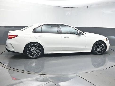 Used 2022 Mercedes-Benz C 300 Sedan image 8
