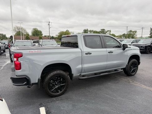 Used 2024 Chevrolet Silverado 1500 Custom Trail Boss w/ Turbomax Blackout Package image 5