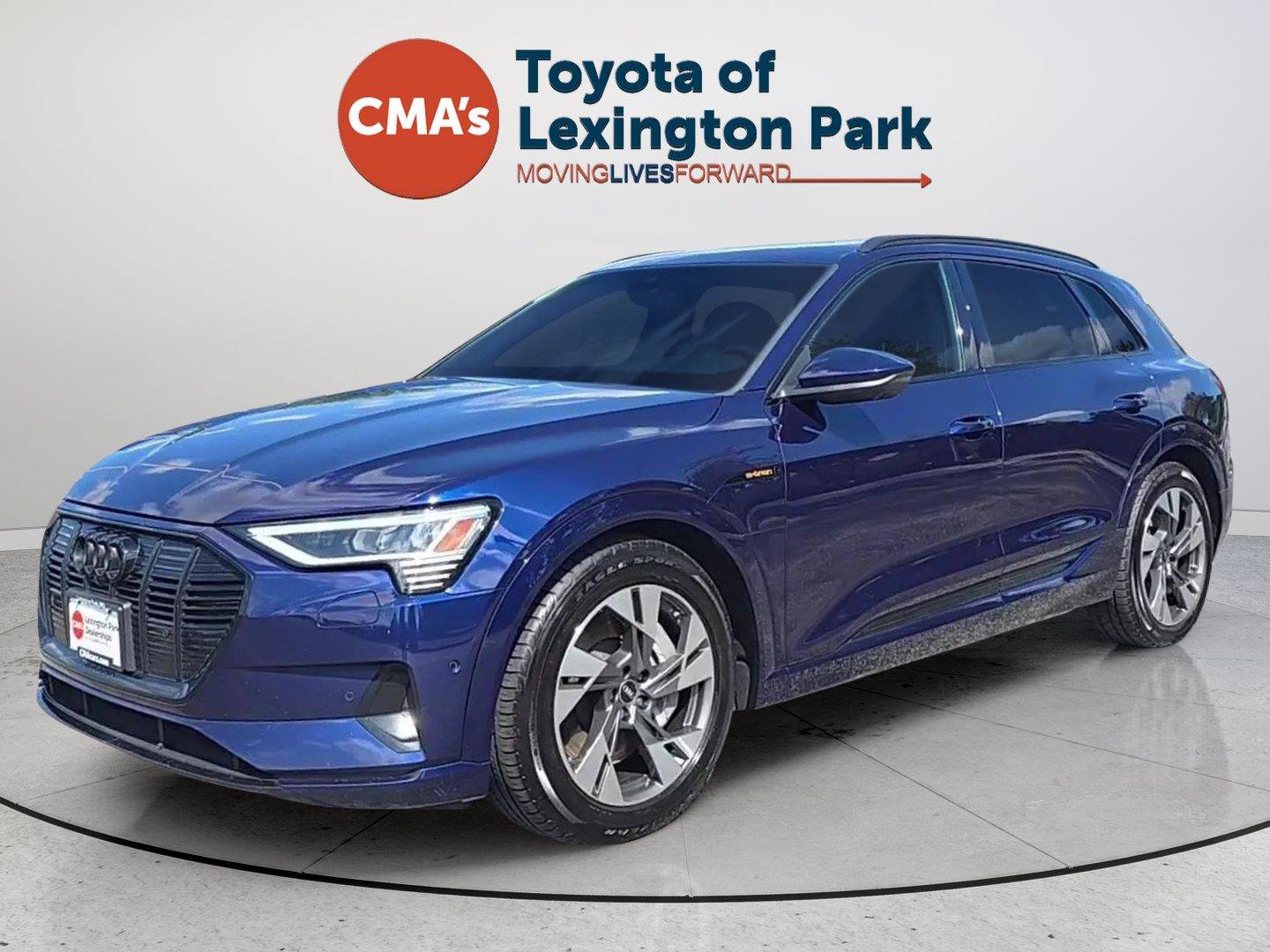 Used 2022 Audi e-tron Premium AWD/4WD image 14