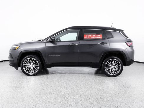 Used 2023 Jeep Compass Limited w/ Elite Group AWD/4WD image 5