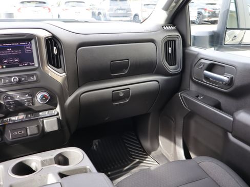 Certified 2025 Chevrolet Silverado 2500 Custom w/ Custom Value Package image 16