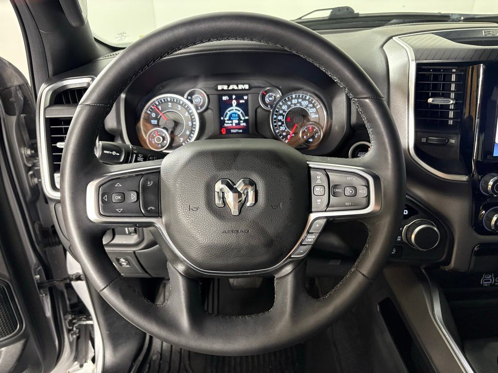 Used 2025 RAM 1500 Big Horn AWD/4WD image 22