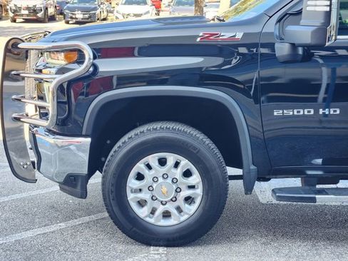 Used 2021 Chevrolet Silverado 2500 LTZ image 5