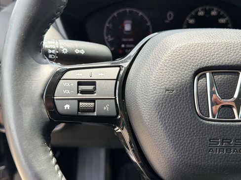 Used 2024 Honda HR-V EX-L image 16