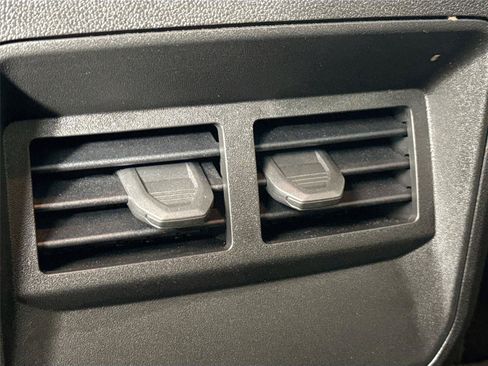 Used 2026 Chevrolet Colorado Trail Boss AWD/4WD image 35