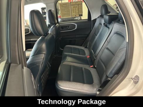 Used 2022 Ford Bronco Sport Outer Banks w/ Tech Package AWD/4WD image 5