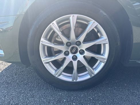 Used 2023 Audi A4 2.0T Premium image 17