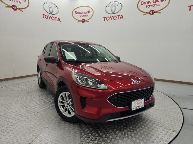 Used 2022 Ford Escape SE w/ Convenience Package FWD image 1